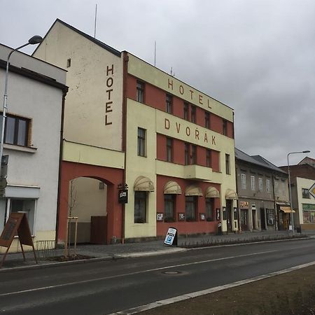 Hotel Dvorak Chrast Eksteriør billede